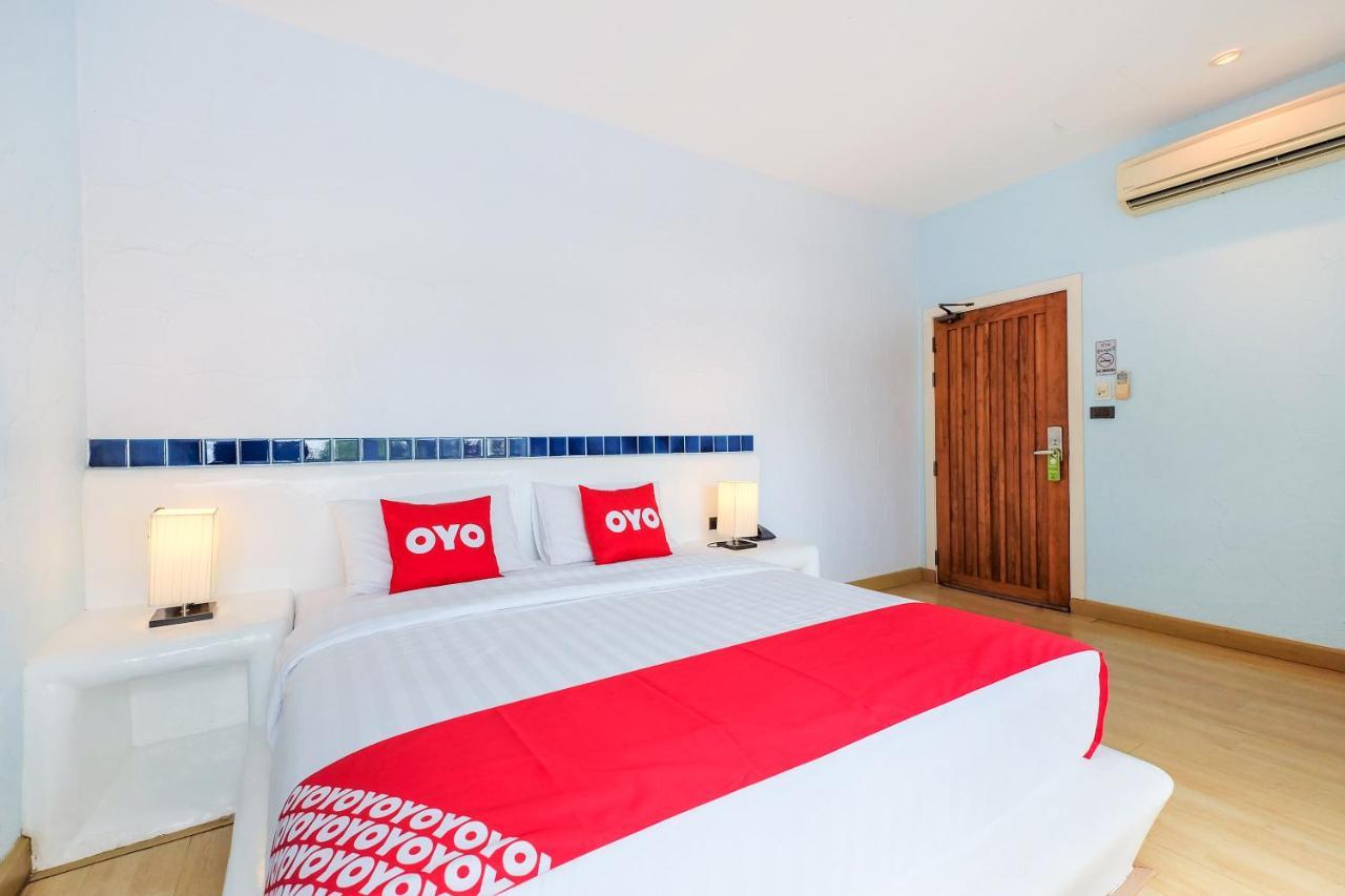 Oyo 626 The Chalet Phuket Resort Panwa Beach Exterior foto